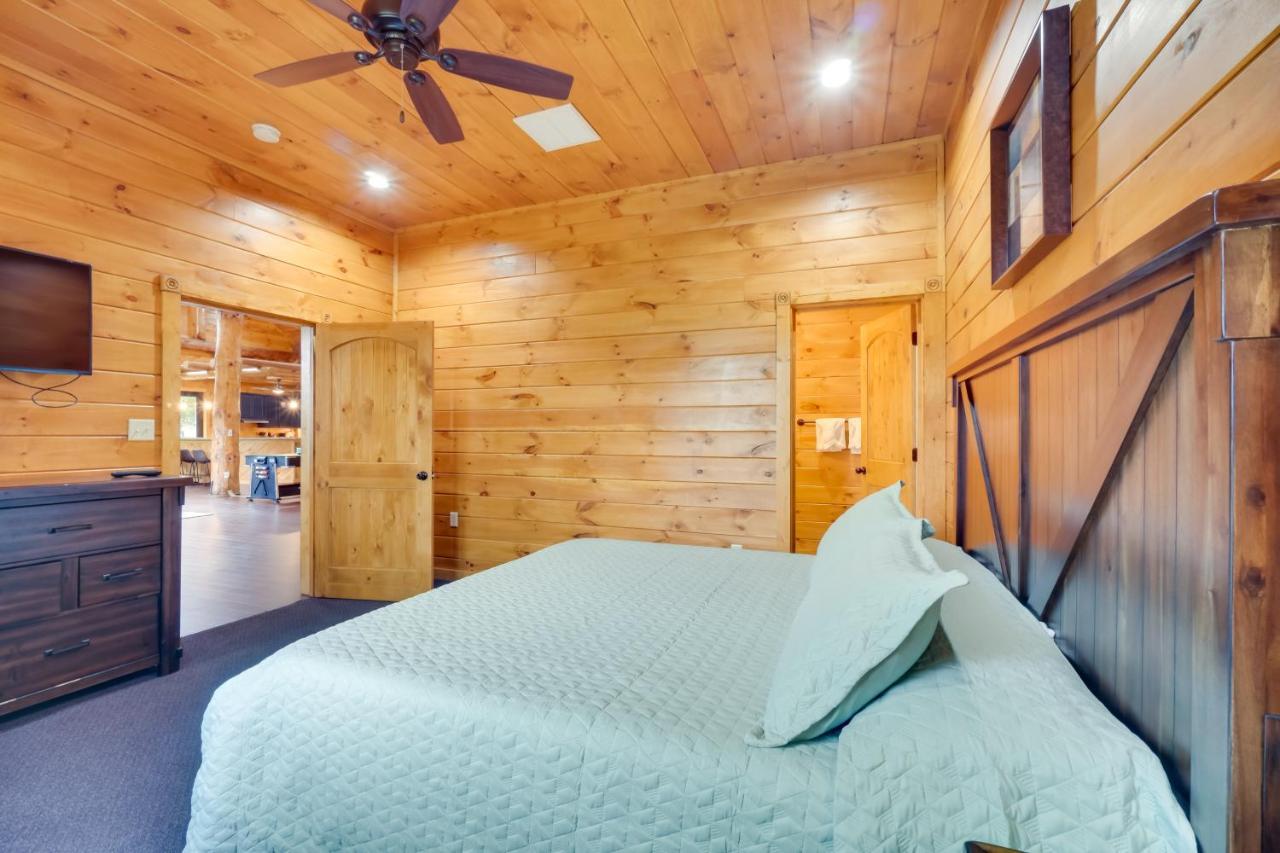 Gatlinburg Vacation Rental With Private Hot Tub! Exterior photo
