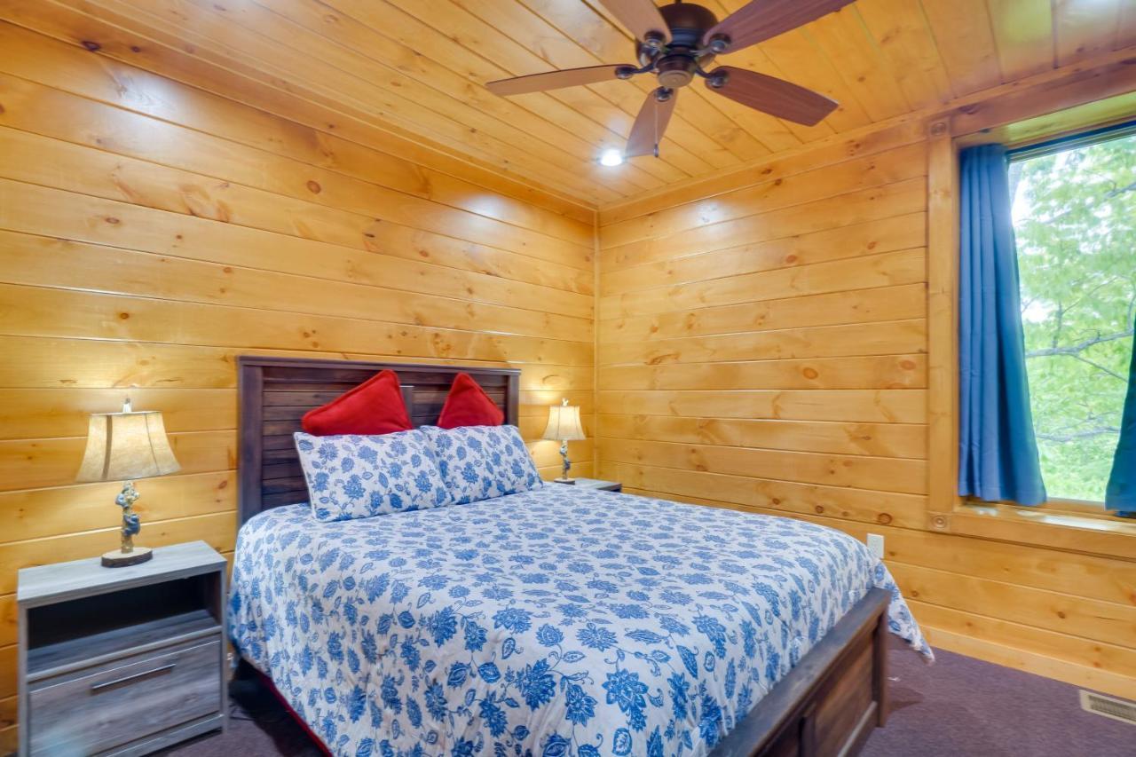 Gatlinburg Vacation Rental With Private Hot Tub! Exterior photo