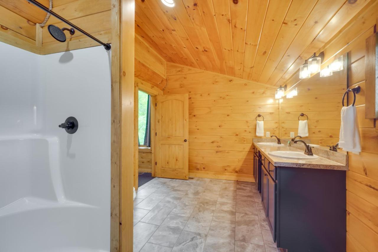 Gatlinburg Vacation Rental With Private Hot Tub! Exterior photo